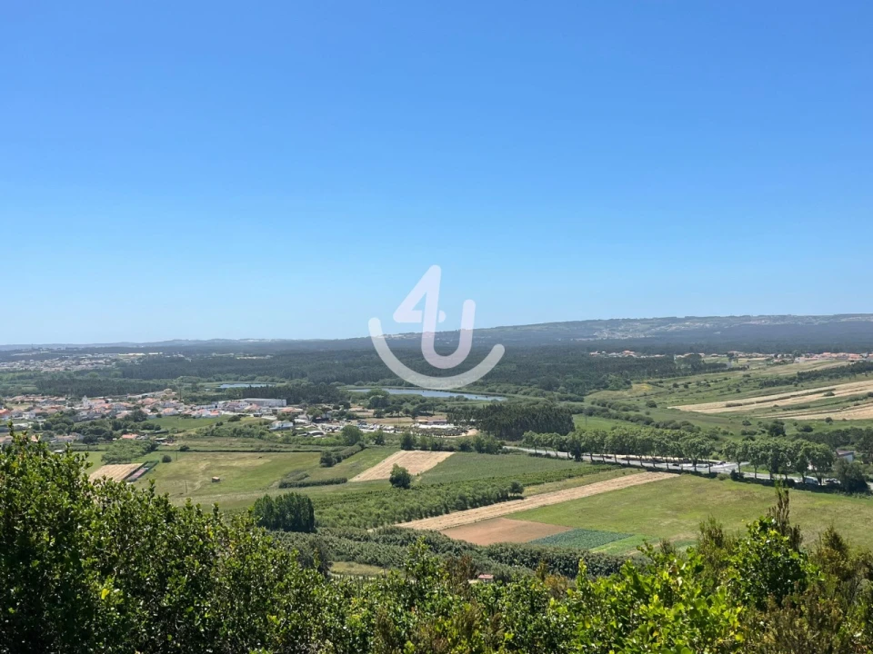 Moradia para Venda em Salir de Matos Foto 1
