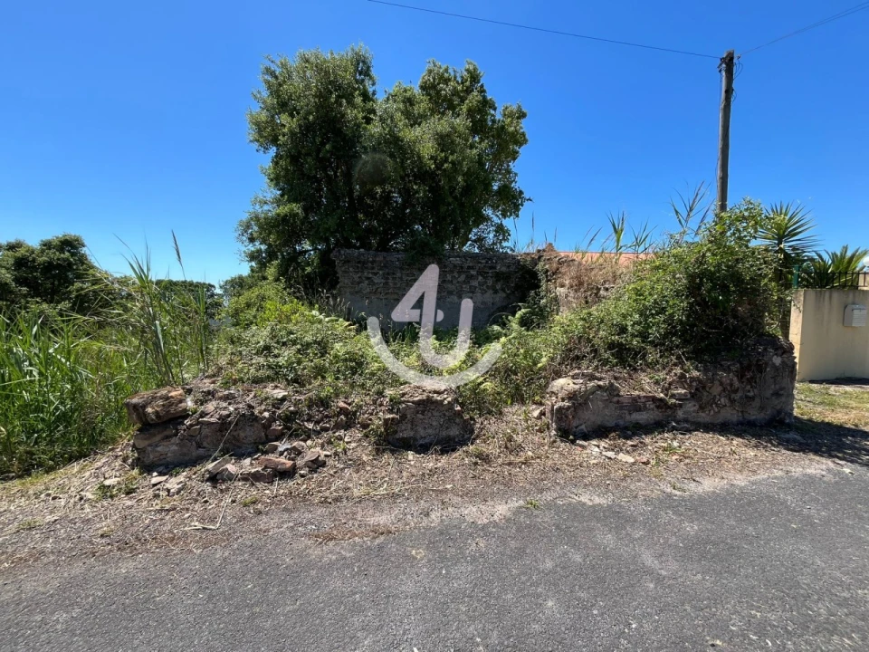 Moradia para Venda em Salir de Matos Foto 2