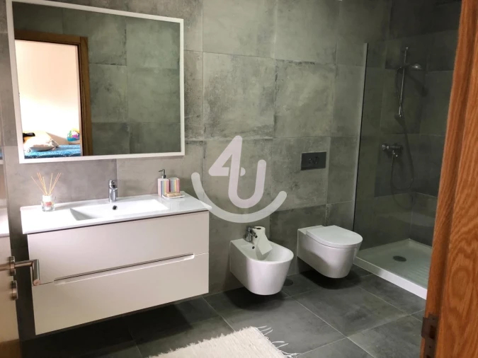 Apartamento T2 para Venda em Tornada e Salir do Porto Foto 20