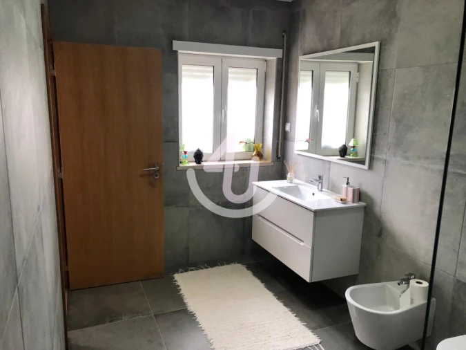 Apartamento T2 para Venda em Tornada e Salir do Porto Foto 21