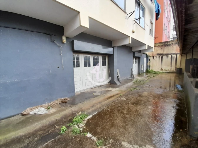 Armazém para Venda em Alcobaça e Vestiaria Foto 15