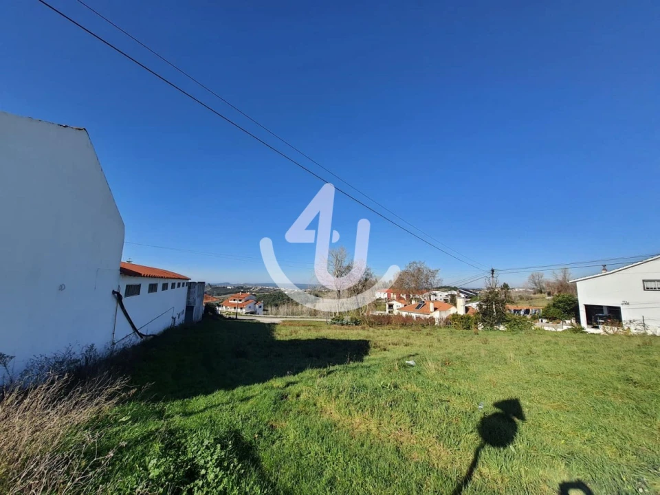 Terreno para Venda em Aljubarrota Foto 2