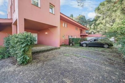 Moradia T5 para Venda em Oliveira do Douro