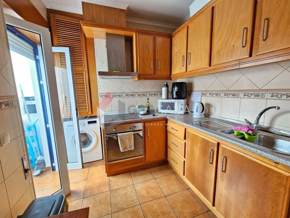 Apartamento T3 para Venda em Praia da Vitoria (Santa Cruz) Foto 5