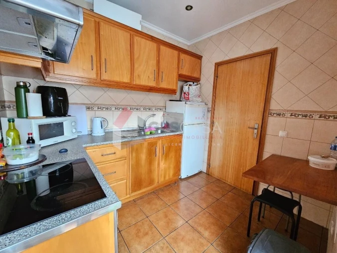 Apartamento T3 para Venda em Praia da Vitoria (Santa Cruz) Foto 6