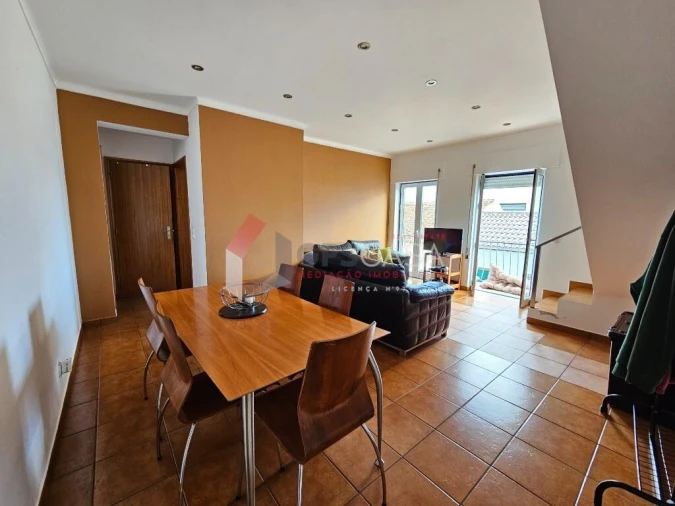 Apartamento T3 para Venda em Praia da Vitoria (Santa Cruz) Foto 8