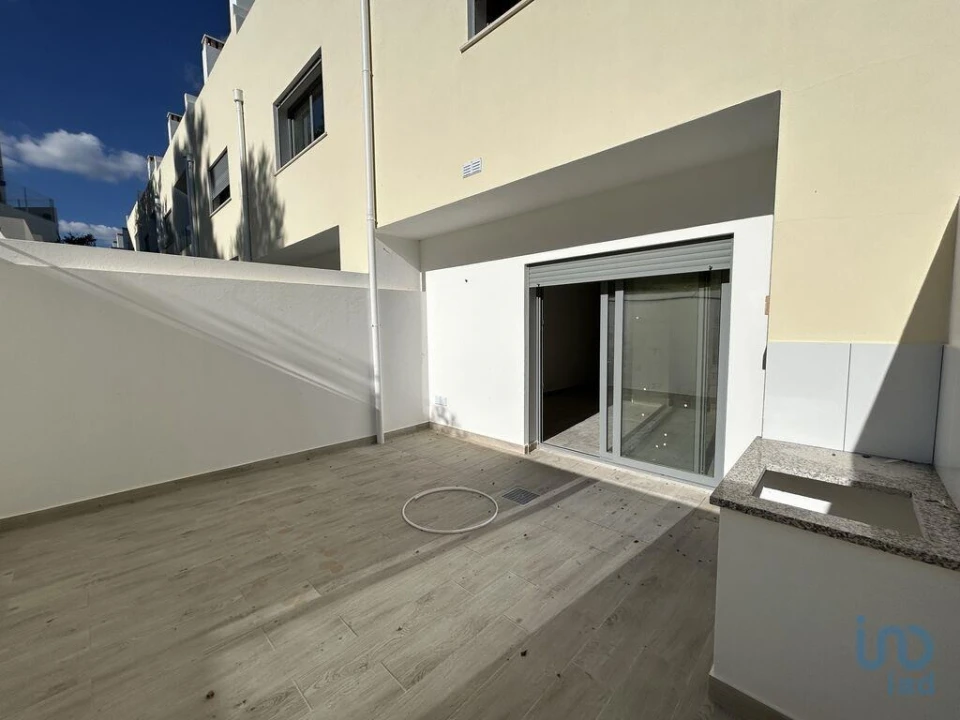 Moradia T3 para Venda em Tavira (Santa Maria e Santiago) Foto 11