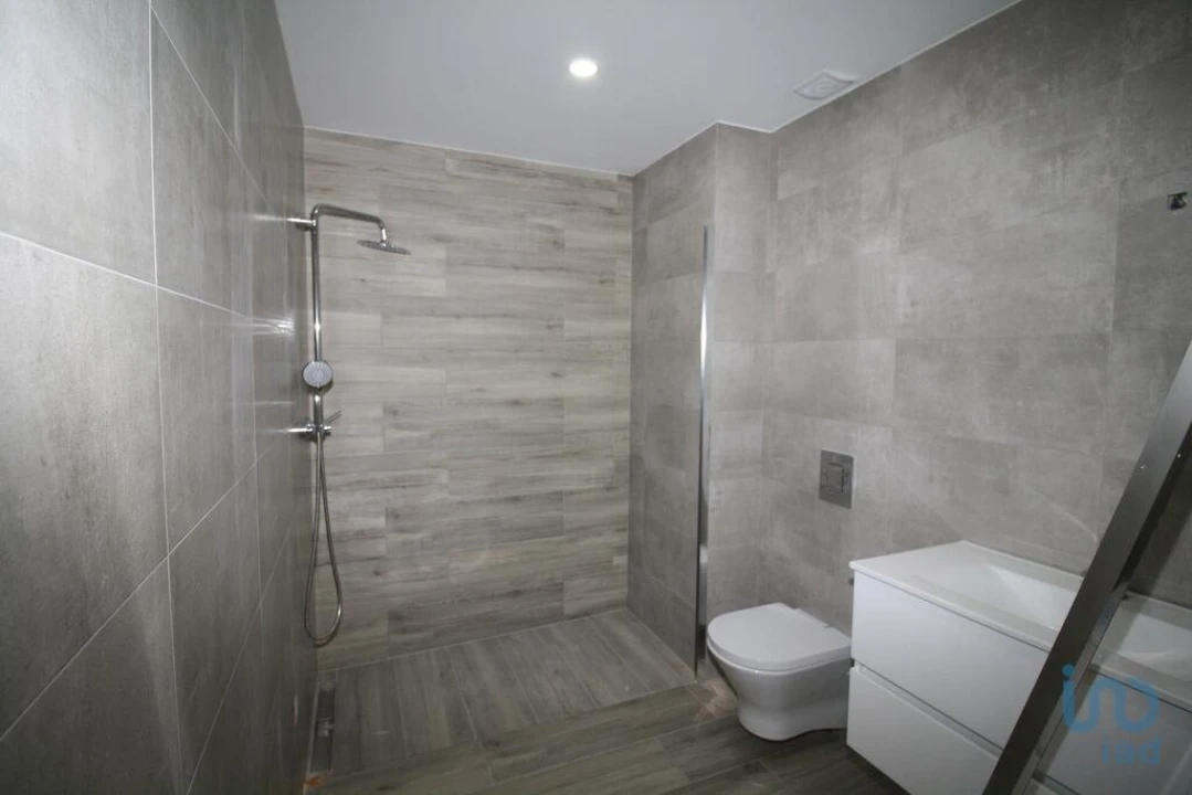 Moradia T3 para Venda em Tavira (Santa Maria e Santiago) Foto 14