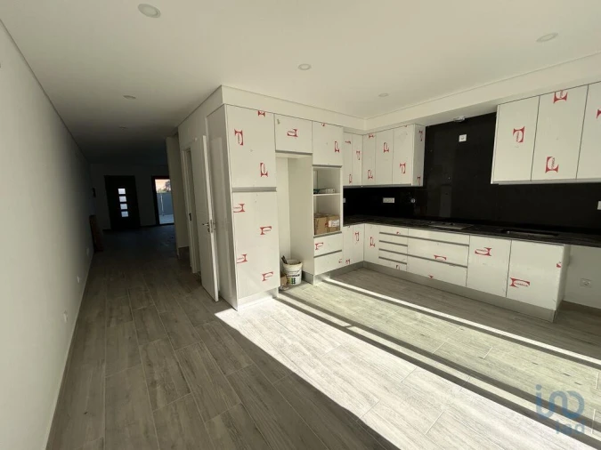 Moradia T3 para Venda em Tavira (Santa Maria e Santiago) Foto 4