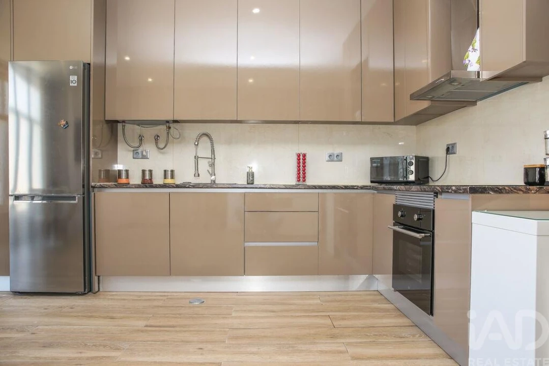 Apartamento T1 para Venda em Arruda dos Vinhos Foto 13