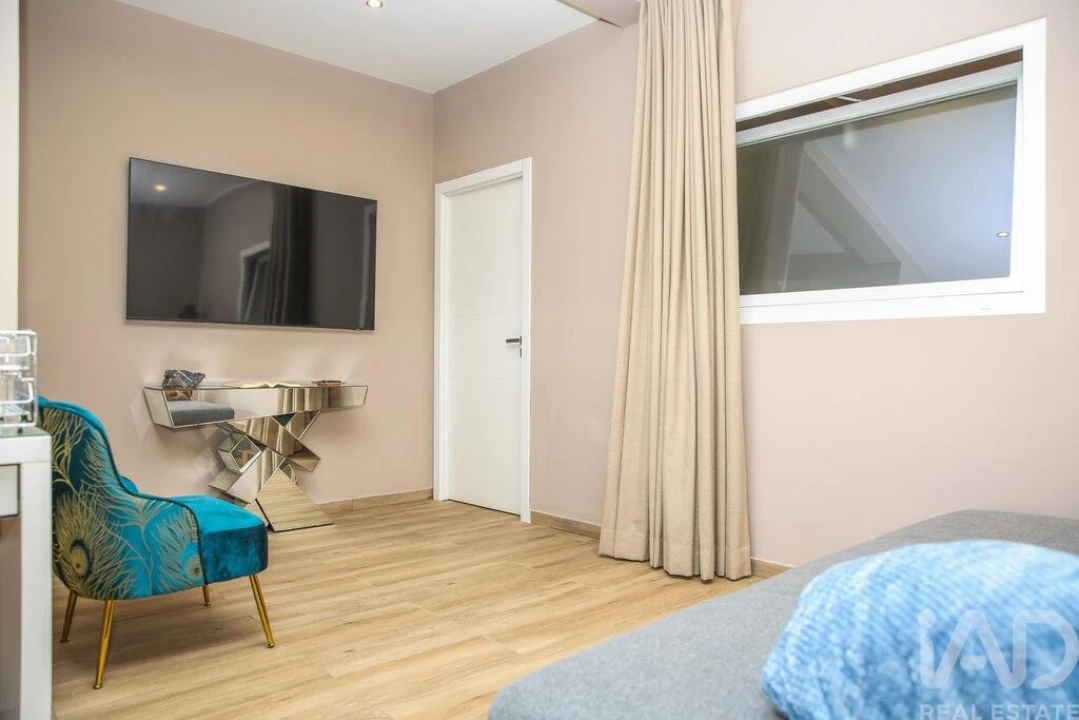 Apartamento T1 para Venda em Arruda dos Vinhos Foto 6