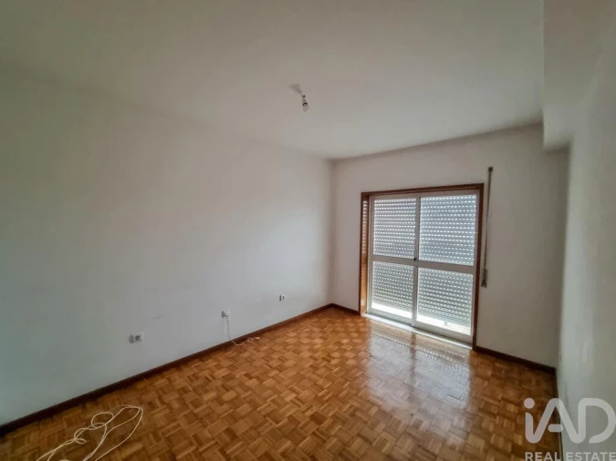 Apartamento T3 para Venda em Braga (Maximinos, Sé e Cividade) Foto 5