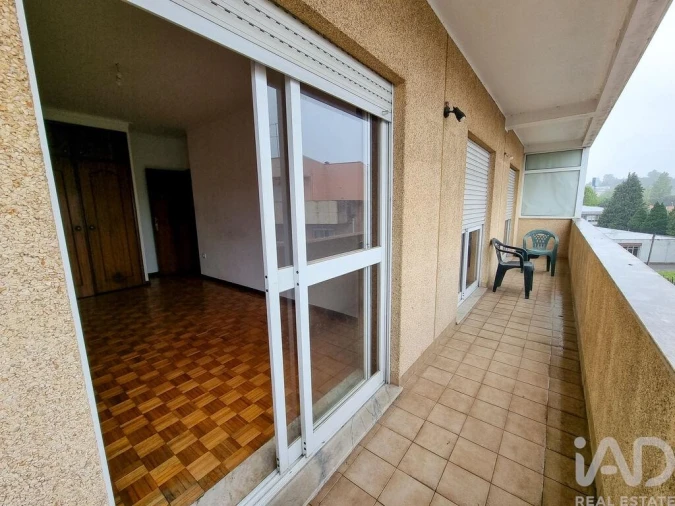 Apartamento T3 para Venda em Braga (Maximinos, Sé e Cividade) Foto 23
