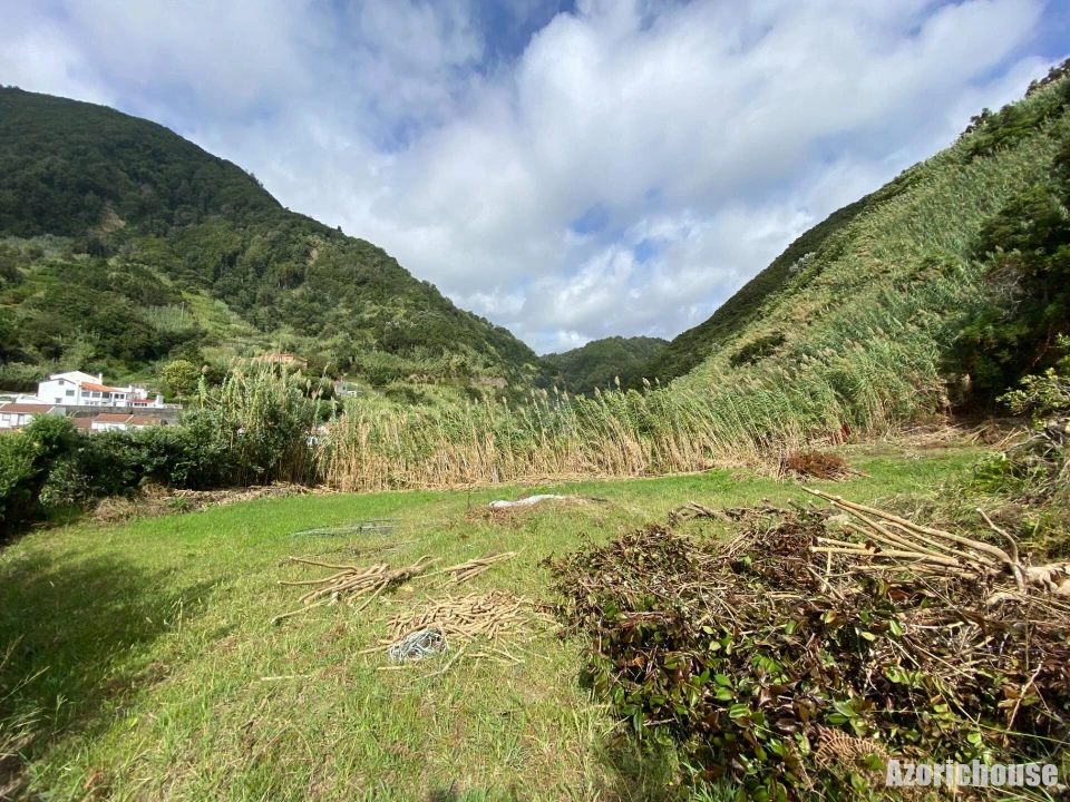 Prédio para Venda em Ribeira Quente Foto 16