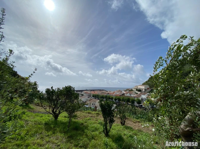 Prédio para Venda em Ribeira Quente Foto 18