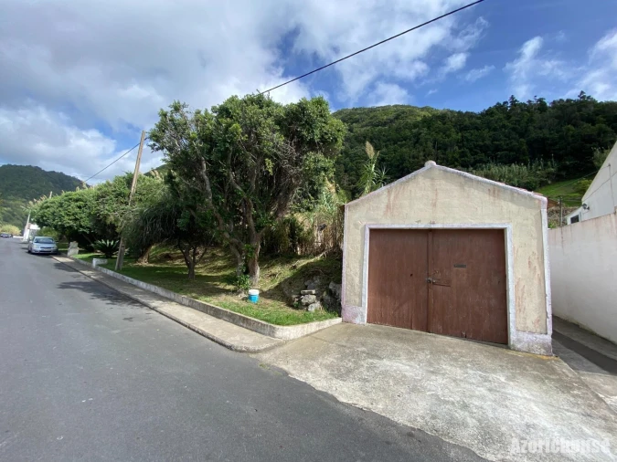 Prédio para Venda em Ribeira Quente Foto 6