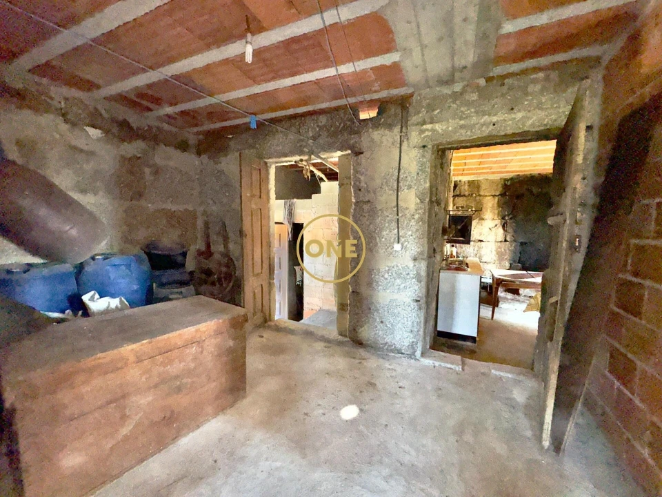 Moradia T3 para Venda em Viariz Foto 26