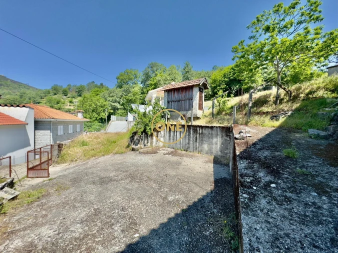 Moradia T3 para Venda em Viariz Foto 6