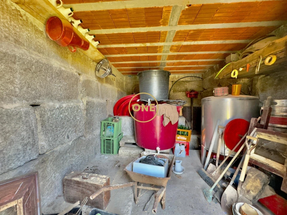 Moradia T3 para Venda em Viariz Foto 9