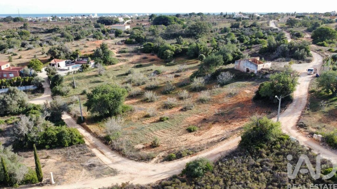 Terreno para Venda em Alcantarilha e Pêra Foto 5