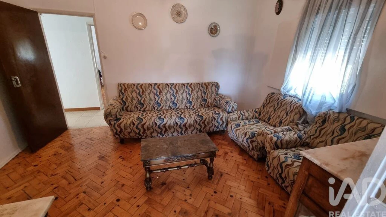 Moradia T3 para Venda em Rapa e Cadafaz Foto 22