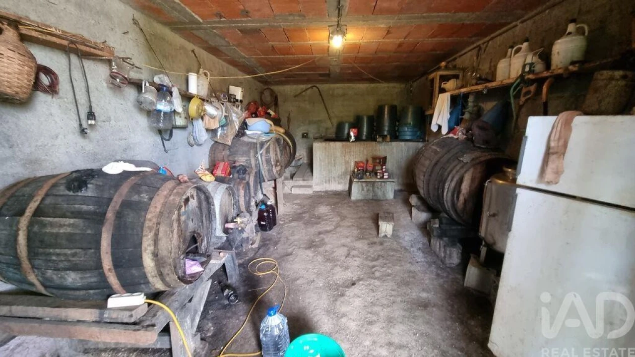 Moradia T3 para Venda em Rapa e Cadafaz Foto 24