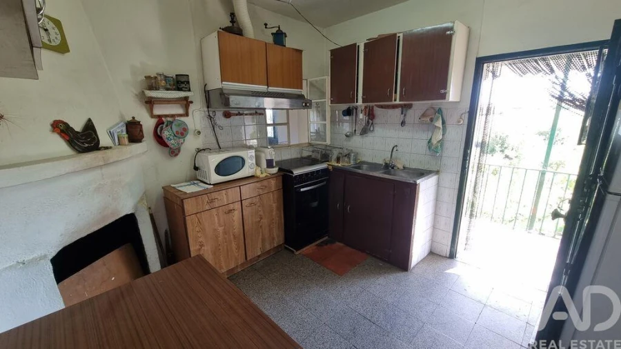 Moradia T3 para Venda em Rapa e Cadafaz Foto 17