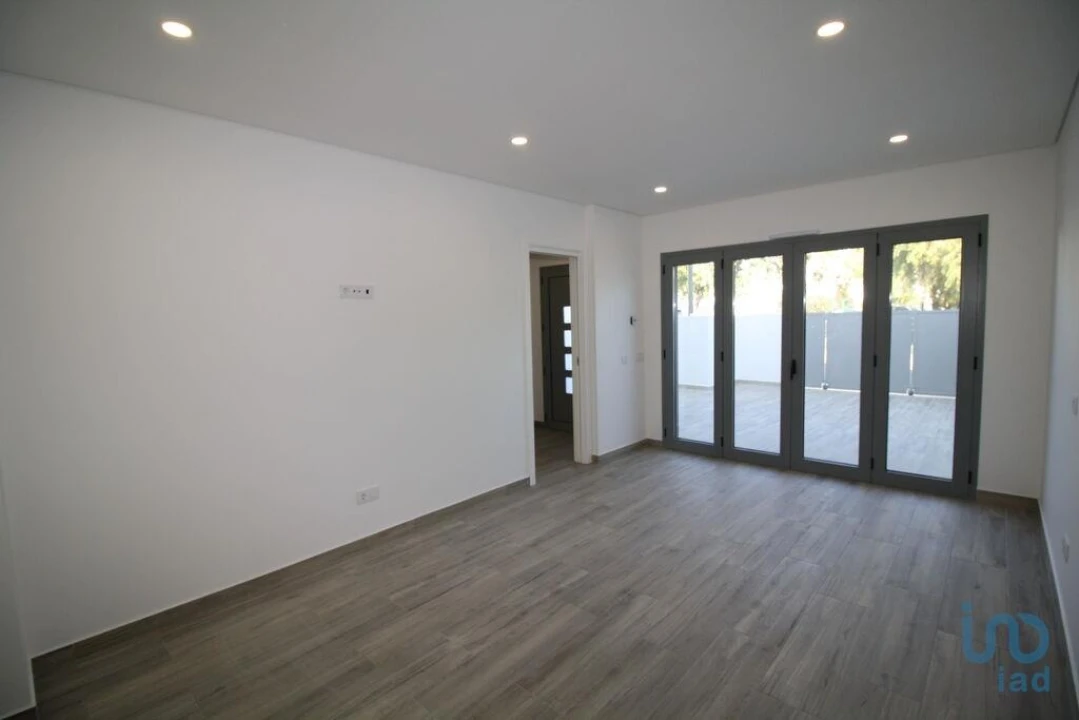 Moradia T5 para Venda em Tavira (Santa Maria e Santiago) Foto 9