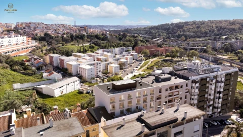Apartamento T1 para Venda em Campolide