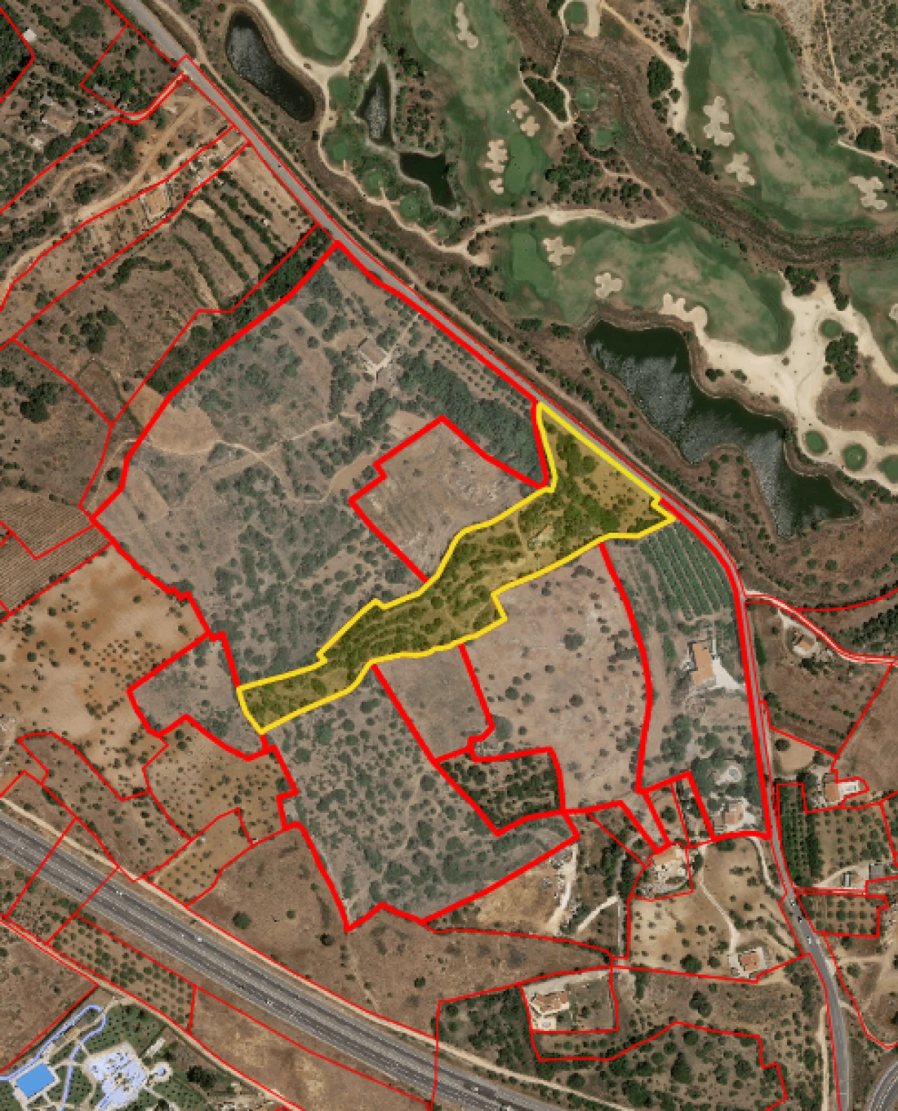 Terreno para Venda em Silves Foto 1