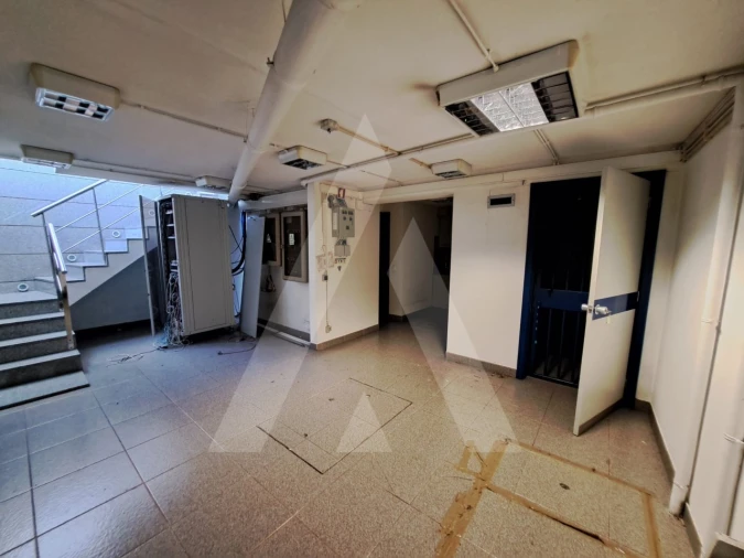 Loja para Arrendamento em Aradas Foto 5