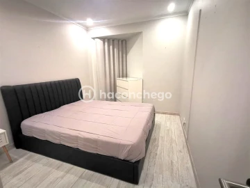 Apartamento T2 para Arrendamento em Barcelos, V.Boa, V.Frescainha