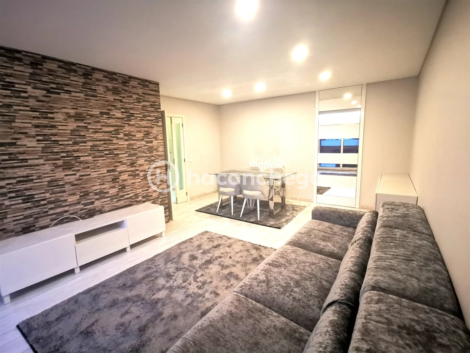 Apartamento T2 para Arrendamento em Barcelos, V.Boa, V.Frescainha Foto 4