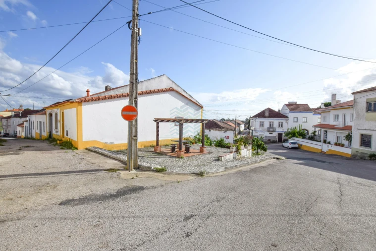 Moradia T5 para Venda em Brogueira, Parceiros de Igreja e Alcorochel Foto 2