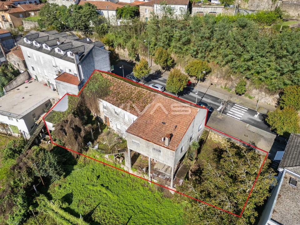 Moradia T0 para Venda em Caldelas, Sequeiros e Paranhos Foto 2