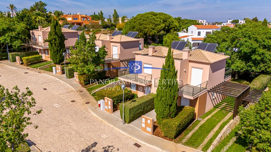 Moradia T2 para Venda em Lagoa e Carvoeiro Foto 3