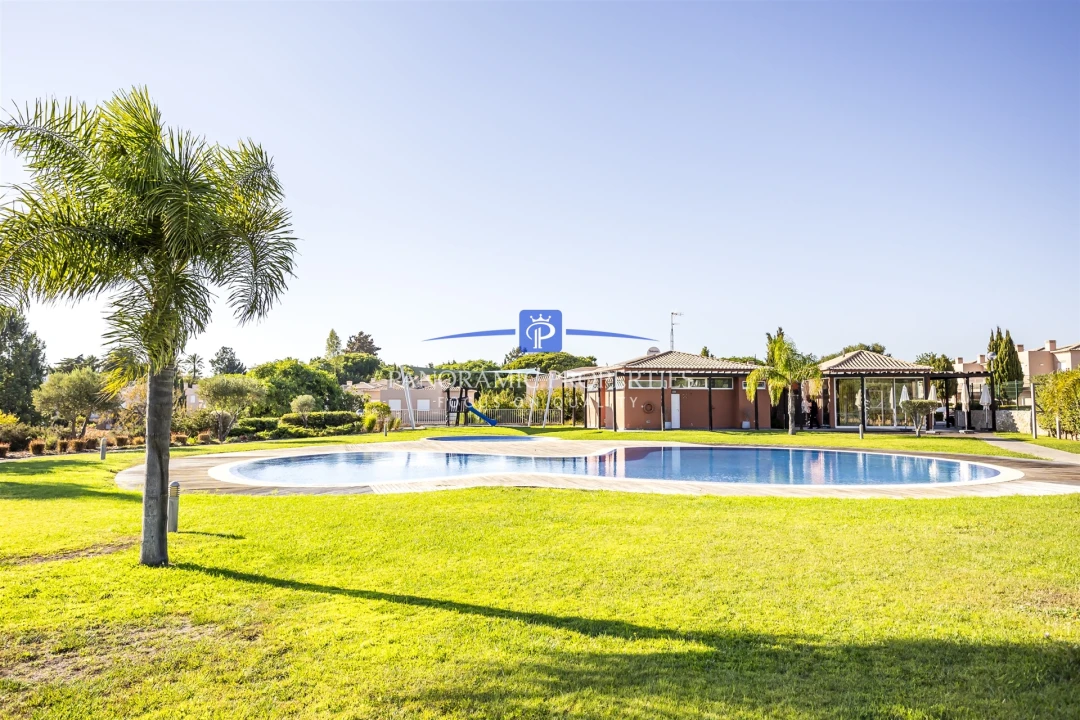 Moradia T2 para Venda em Lagoa e Carvoeiro Foto 1