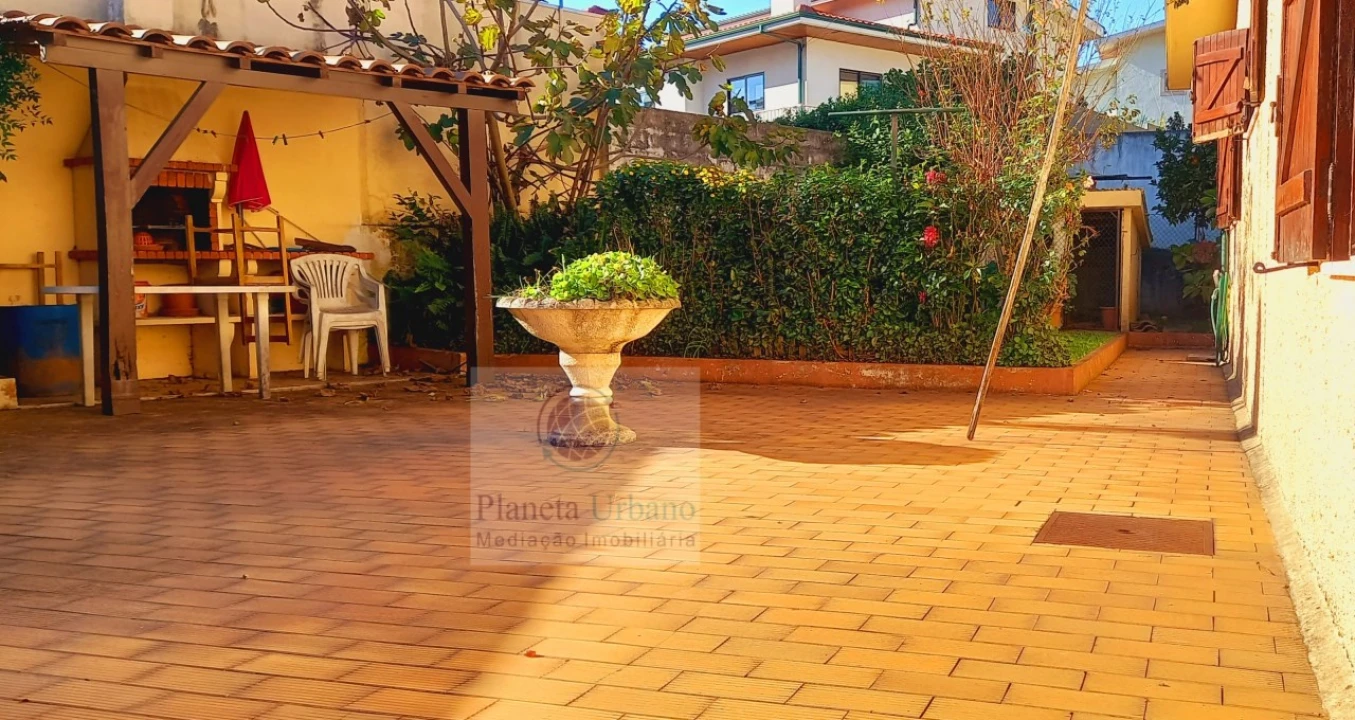 Moradia T4 para Venda em Santo Tirso, Couto (Santa Cristina e São Miguel) e Burgães Foto 4