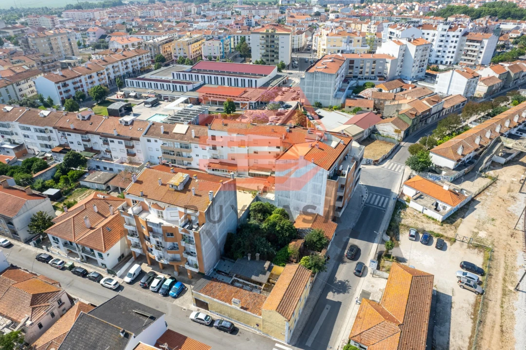 Moradia T3 para Venda em São João Baptista Foto 13