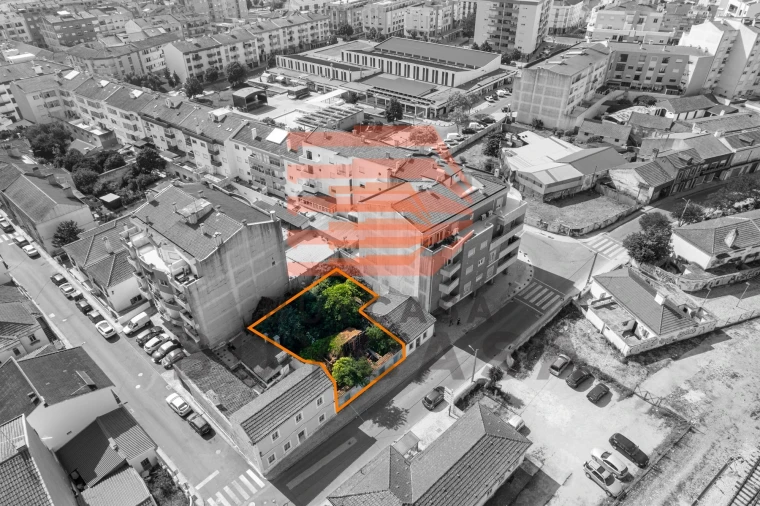 Moradia T3 para Venda em São João Baptista Foto 12