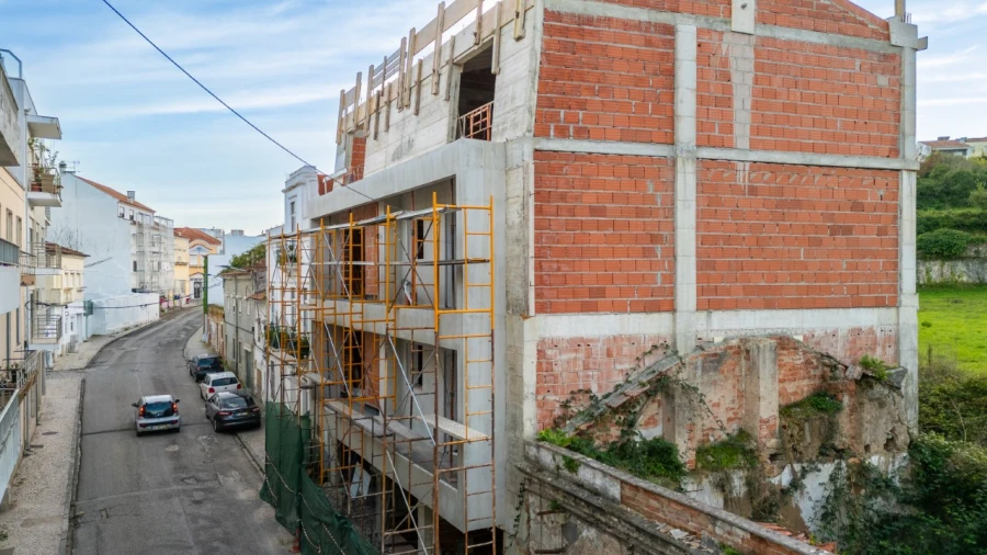 Moradia T3 para Venda em Alcobaça e Vestiaria Foto 12