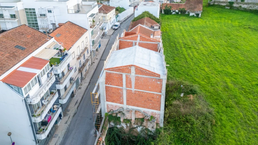 Moradia T3 para Venda em Alcobaça e Vestiaria Foto 15