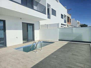 Moradia T3 para Venda em Tavira (Santa Maria e Santiago)