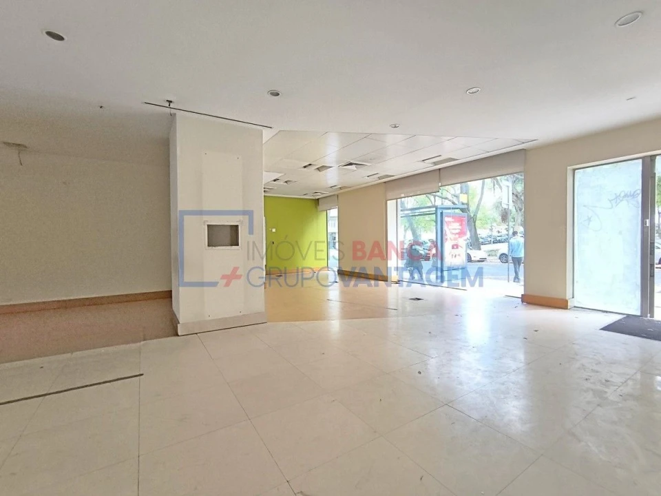 Loja para Venda em Arroios Foto 7