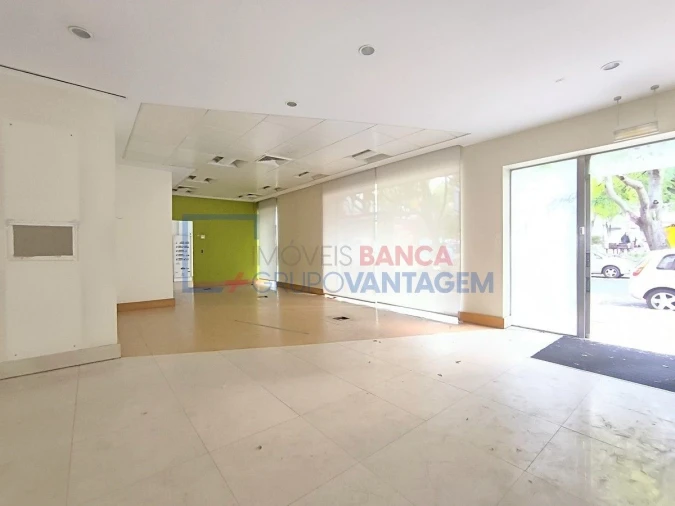 Loja para Venda em Arroios