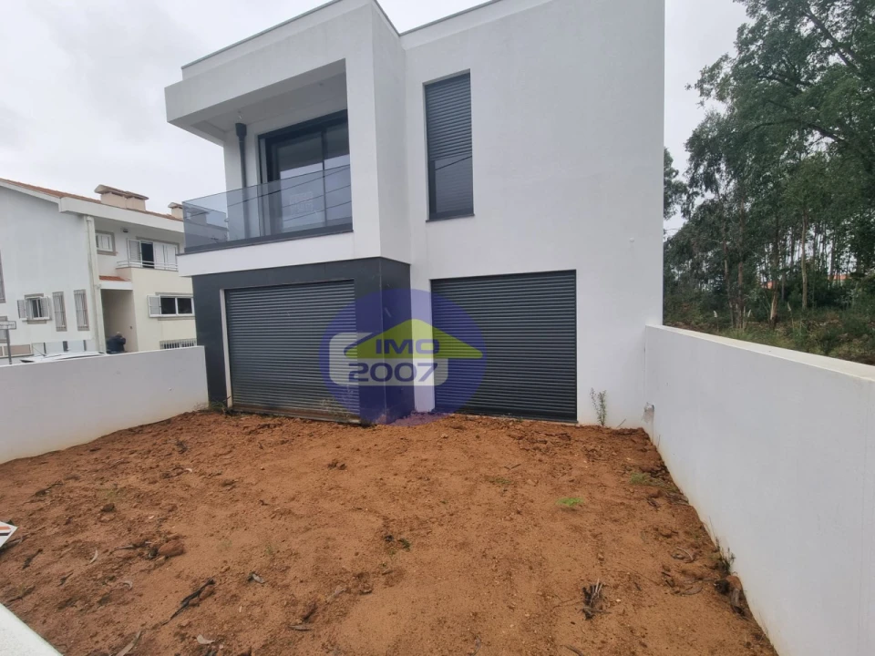 Moradia T4 para Venda em Anta e Guetim Foto 29