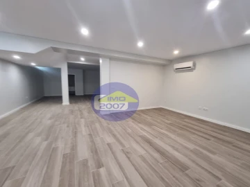 Moradia T4 para Venda em Anta e Guetim