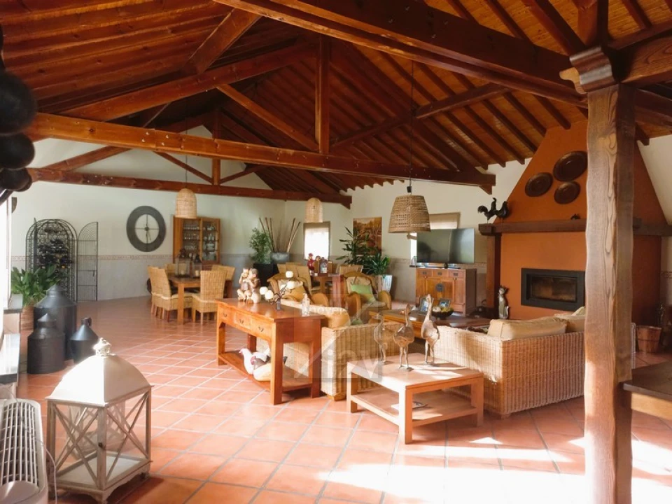 Moradia T4 para Venda em Gondemaria e Olival Foto 7