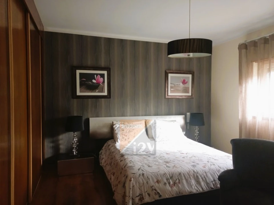 Moradia T4 para Venda em Gondemaria e Olival Foto 16