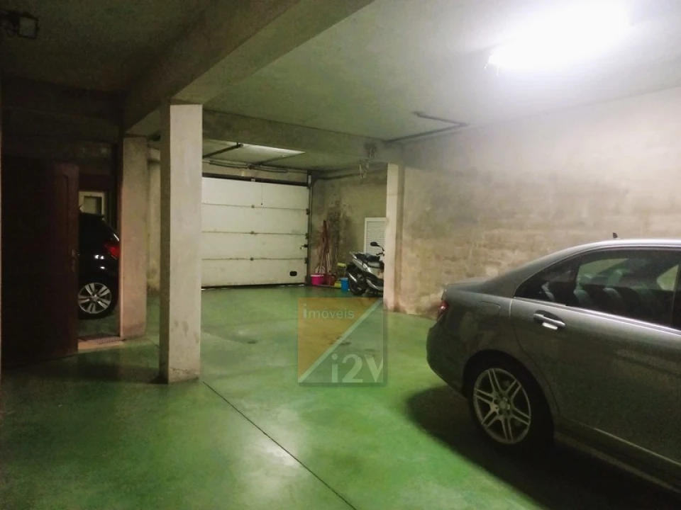 Moradia T4 para Venda em Gondemaria e Olival Foto 31